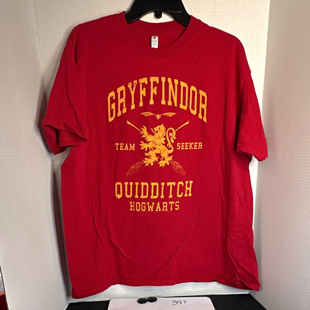 Zuni Sportswear Harry Potter Gryffindor Quidditch Seeker Hogwarts T-Shirt